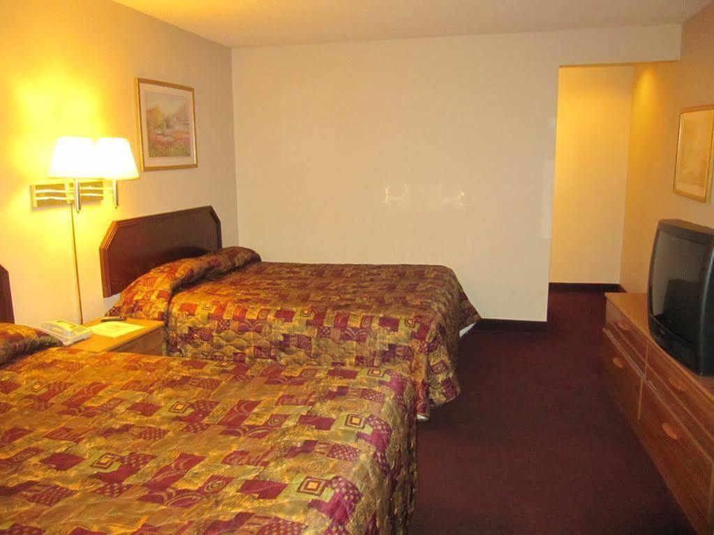 Economy Inn Tonawanda Exterior photo